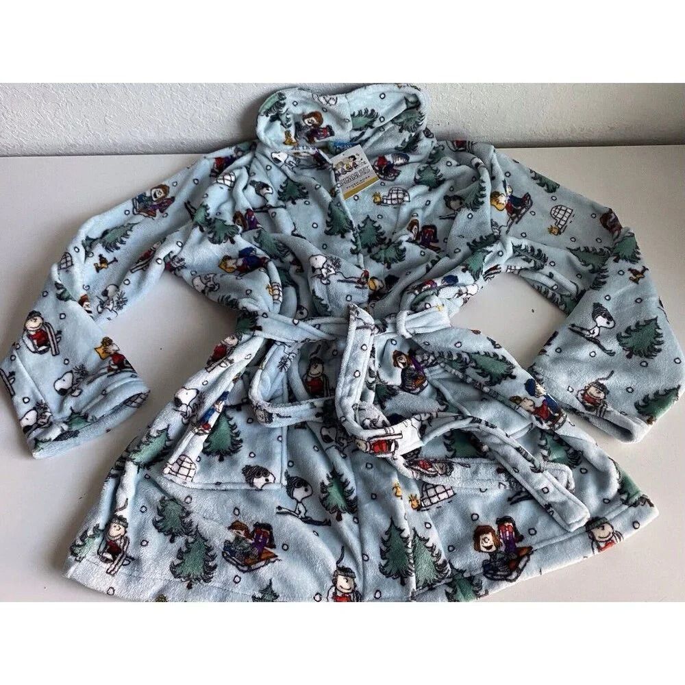 Peanuts Snoopy Gang Winter Christmas Robe Belt Pockets Soft Women’s Sz‎ XL NEW